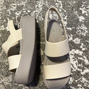 Croc wedge sandals